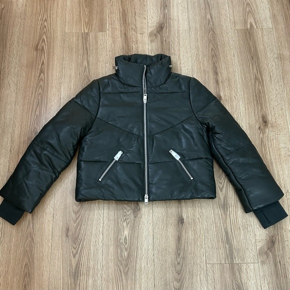 NWT! Walter Baker Leather Puffer Jacket. Size Small - Picture 2 of 8